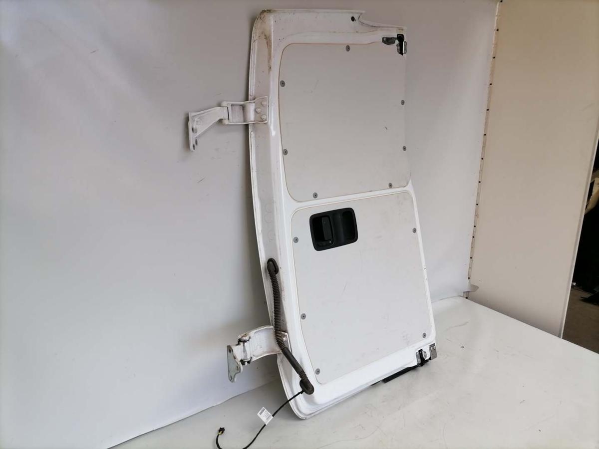 Mercedes Vito 447 original Fl&uuml;gelt&uuml;r rechts 9147 Arktikwei&szlig; Kastenwagen Bj.2022